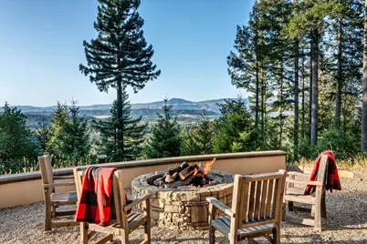 1315 W Dry Creek Road, Healdsburg, CA 95448 - Photo 40