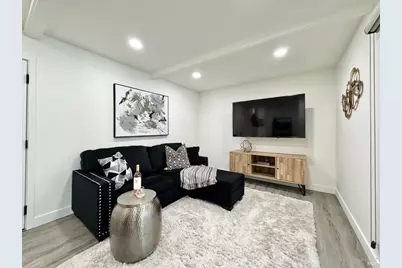 2300 W Park Avenue, Napa, CA 94558 - Photo 14