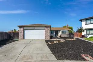 906 Trumpeter Ct, Suisun City, CA 94585 - Photo 2
