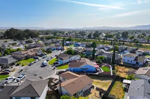 906 Trumpeter Ct, Suisun City, CA 94585 - Photo 48