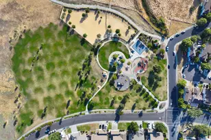 906 Trumpeter Ct, Suisun City, CA 94585 - Photo 58