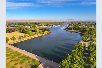 906 Trumpeter Court, Suisun City, CA 94585 - Photo 74