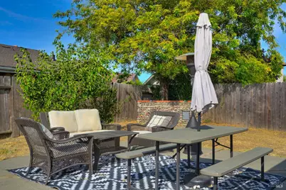 906 Trumpeter Court, Suisun City, CA 94585 - Photo 30