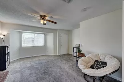 906 Trumpeter Court, Suisun City, CA 94585 - Photo 8