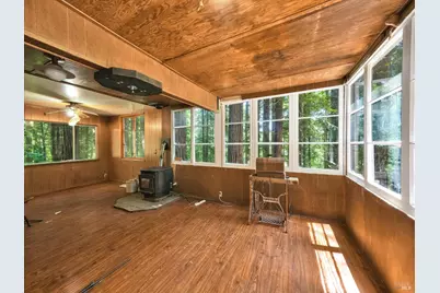 17850 Santa Rosa Avenue, Guerneville, CA 95446 - Photo 14