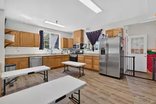 530 N Cloverdale Blvd, Cloverdale, CA 95425 - Photo 6