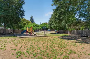 530 N Cloverdale Blvd, Cloverdale, CA 95425 - Photo 36