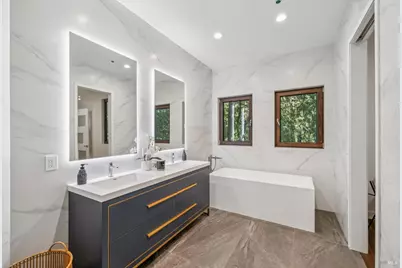 14685 Willow Road, Rio Nido, CA 95446 - Photo 26