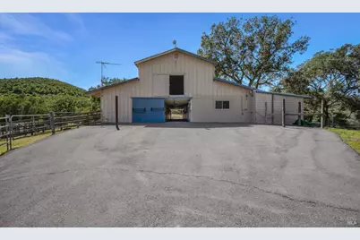 7490 Wild Horse Valley Road, Napa, CA 94558 - Photo 20