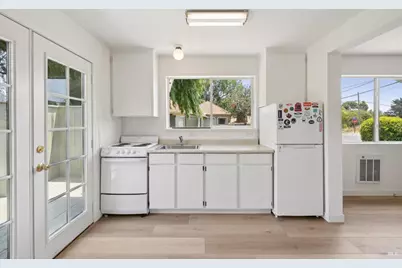 11150 Sir Francis Drake Boulevard, Point Reyes Station, CA 94956 - Photo 14