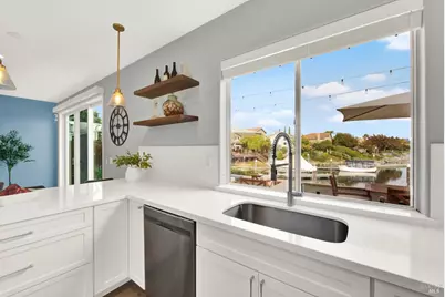 90 S Newport Drive, Napa, CA 94559 - Photo 26