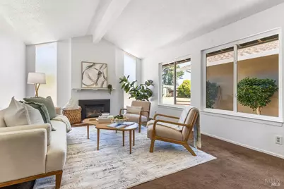 70 San Carlos Way, Novato, CA 94945 - Photo 6