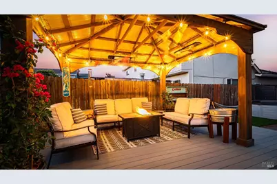 1711 Capistrano Drive, Petaluma, CA 94954 - Photo 22