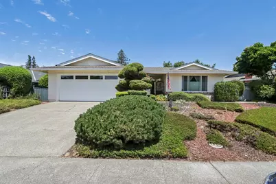322 Mockingbird Circle, Santa Rosa, CA 95409 - Photo 2