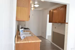 12331 Oakgrove Ave, Clearlake Oaks, CA 95423 - Photo 2