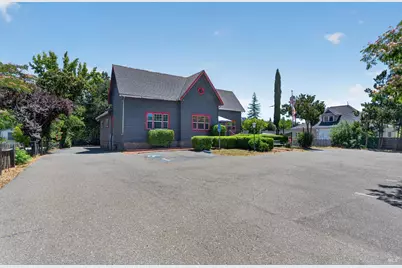 530 N Cloverdale Boulevard, Cloverdale, CA 95425 - Photo 4