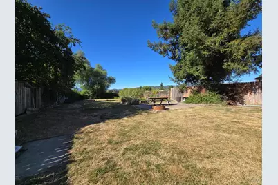 10091 Main Street, Potter Valley, CA 95469 - Photo 20