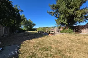 10091 Main St, Potter Valley, CA 95469 - Photo 20