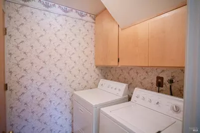 1688 Kearny Court, Petaluma, CA 94954 - Photo 38