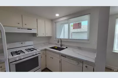 2305 Cross Avenue, Santa Rosa, CA 95401 - Photo 6