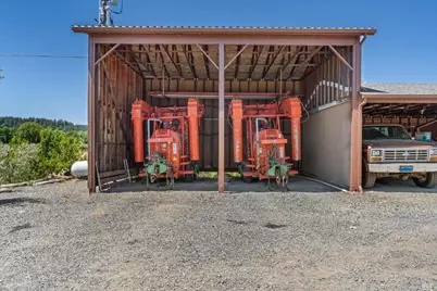 1558 Magnolia Drive, Healdsburg, CA 95448 - Photo 16