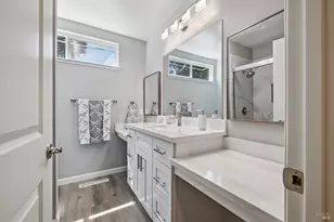 120 Oak Island Cir, Santa Rosa, CA 95409 - Photo 18