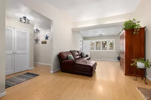 185 Salinas Dr, Vacaville, CA 95688 - Photo 8