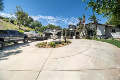 4859 Ridge Point Way, Jurupa Valley, CA 92509 - Photo 2