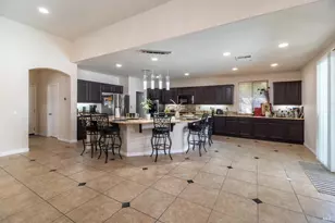 4859 Ridge Point Way, Jurupa Valley, CA 92509 - Photo 8