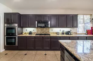 4859 Ridge Point Way, Jurupa Valley, CA 92509 - Photo 10