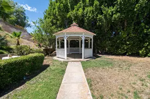 4859 Ridge Point Way, Jurupa Valley, CA 92509 - Photo 52