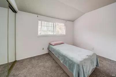 128 Newcastle Drive, Vallejo, CA 94591 - Photo 28