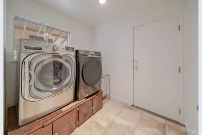 128 Newcastle Drive, Vallejo, CA 94591 - Photo 18