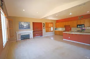 3554 Calm Breeze Ct, Vallejo, CA 94591 - Photo 8