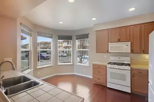 2438 Sheldon Dr, Fairfield, CA 94533 - Photo 12