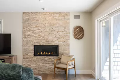 1018 Oakmont Court, Napa, CA 94559 - Photo 10