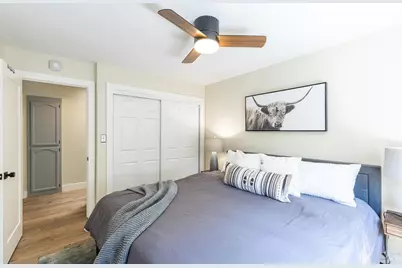 1018 Oakmont Court, Napa, CA 94559 - Photo 32