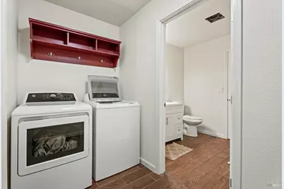 26051 Sherwood Road, Willits, CA 95490 - Photo 20