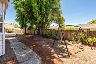 537 Emerald Park Ct, Santa Rosa, CA 95409 - Photo 34