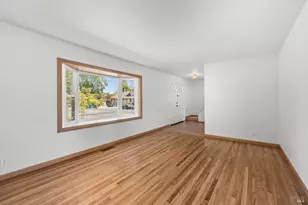 537 Emerald Park Ct, Santa Rosa, CA 95409 - Photo 6