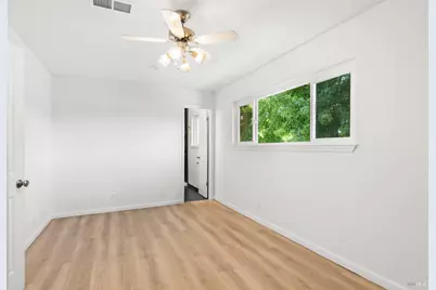 537 Emerald Park Court, Santa Rosa, CA 95409 - Photo 26