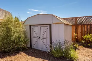 537 Emerald Park Ct, Santa Rosa, CA 95409 - Photo 30