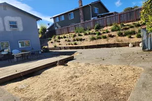 272 Woodridge Dr, Vallejo, CA 94591 - Photo 32