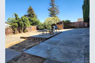 272 Woodridge Drive, Vallejo, CA 94591 - Photo 30