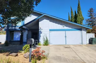 272 Woodridge Dr, Vallejo, CA 94591 - Photo 2