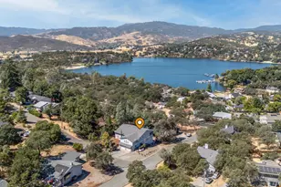 17319 Meadow View Dr, Hidden Valley Lake, CA 95467 - Photo 2