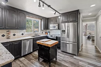 17319 Meadow View Drive, Hidden Valley Lake, CA 95467 - Photo 28