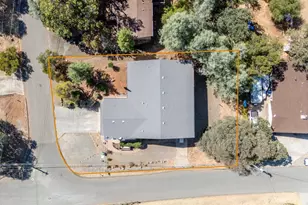 17319 Meadow View Dr, Hidden Valley Lake, CA 95467 - Photo 4