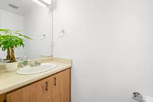 1532 Pinebrook Pl, Santa Rosa, CA 95403 - Photo 12