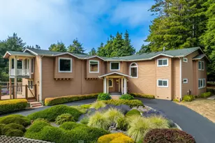 16611 Pearl Ranch Rd, Fort Bragg, CA 95437 - Photo 2